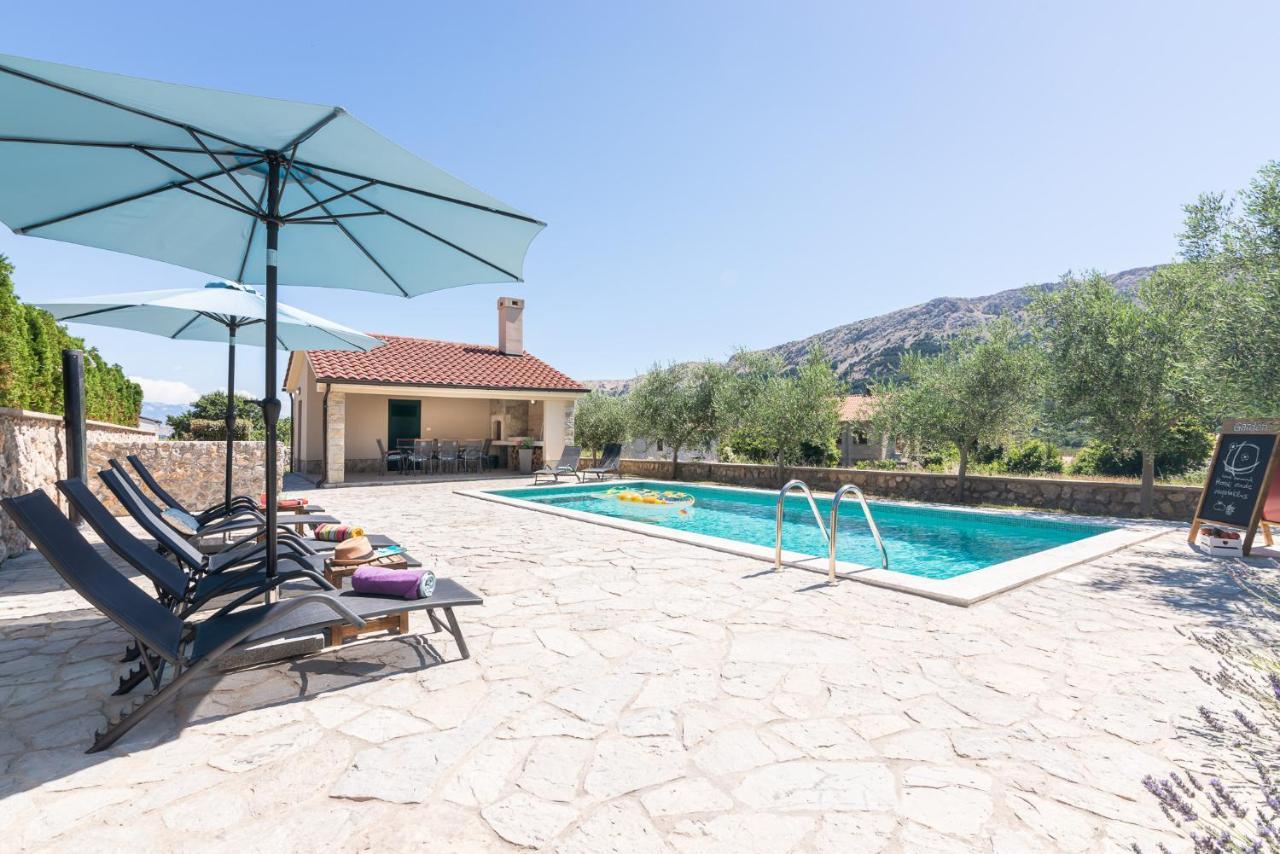 Apartments Garden Baska  Exterior photo